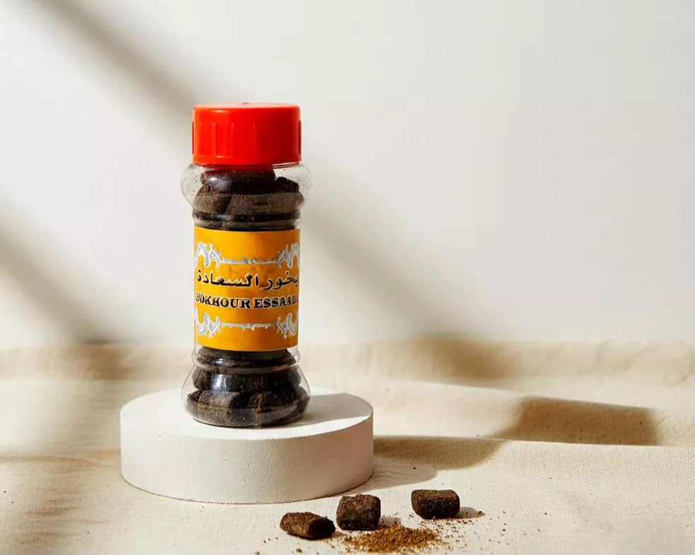 Bakhour Al Saada – Encens Traditionnel de Bien-être et Sérénité