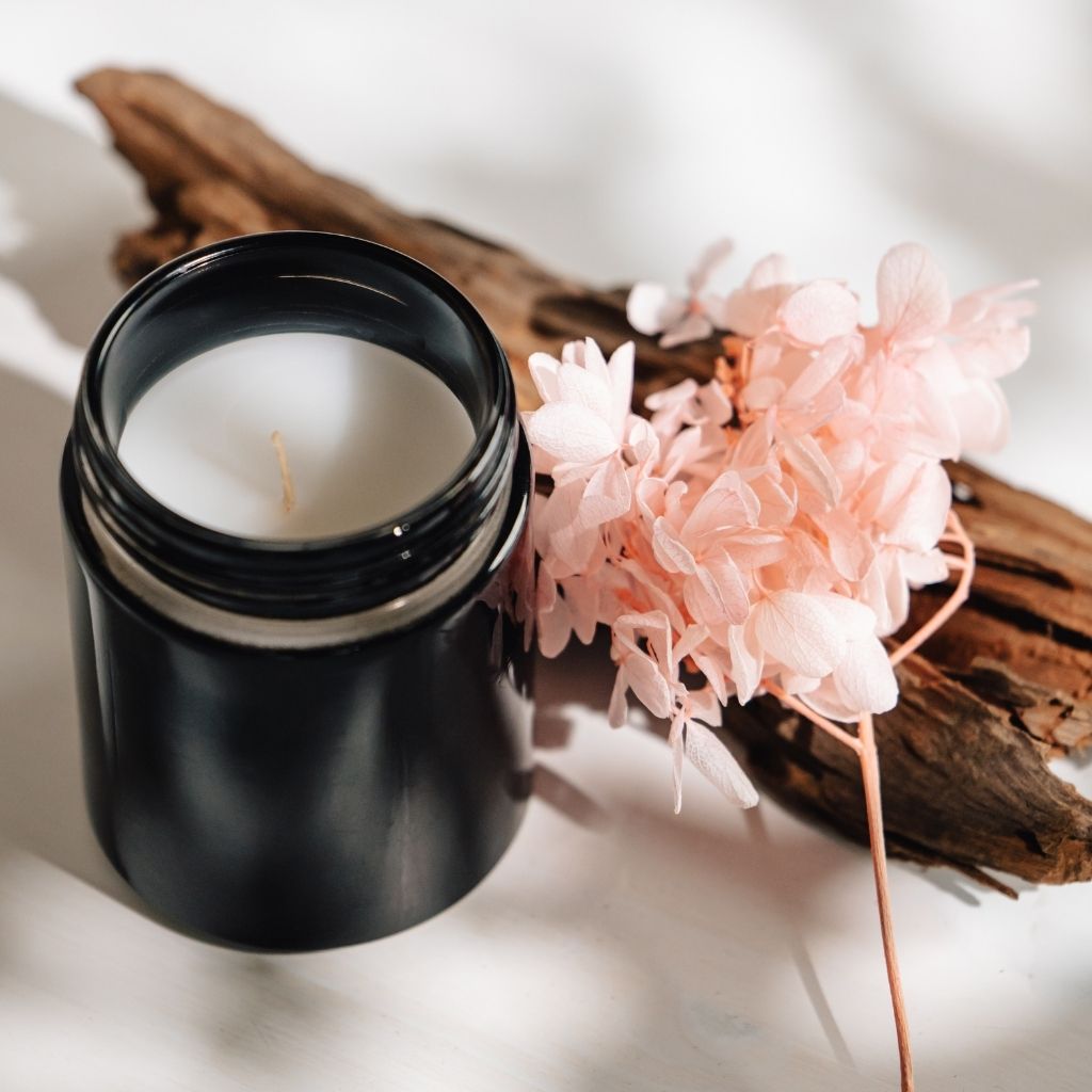 Bougie parfumée naturelle au Oud oriental