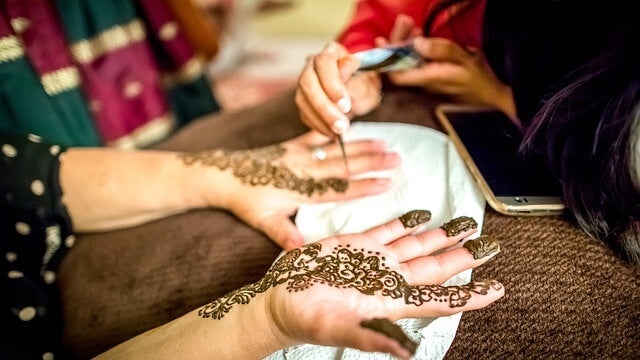 Promo henné naturel en cône, tube et poudre – soin traditionnel pour peau et cheveux