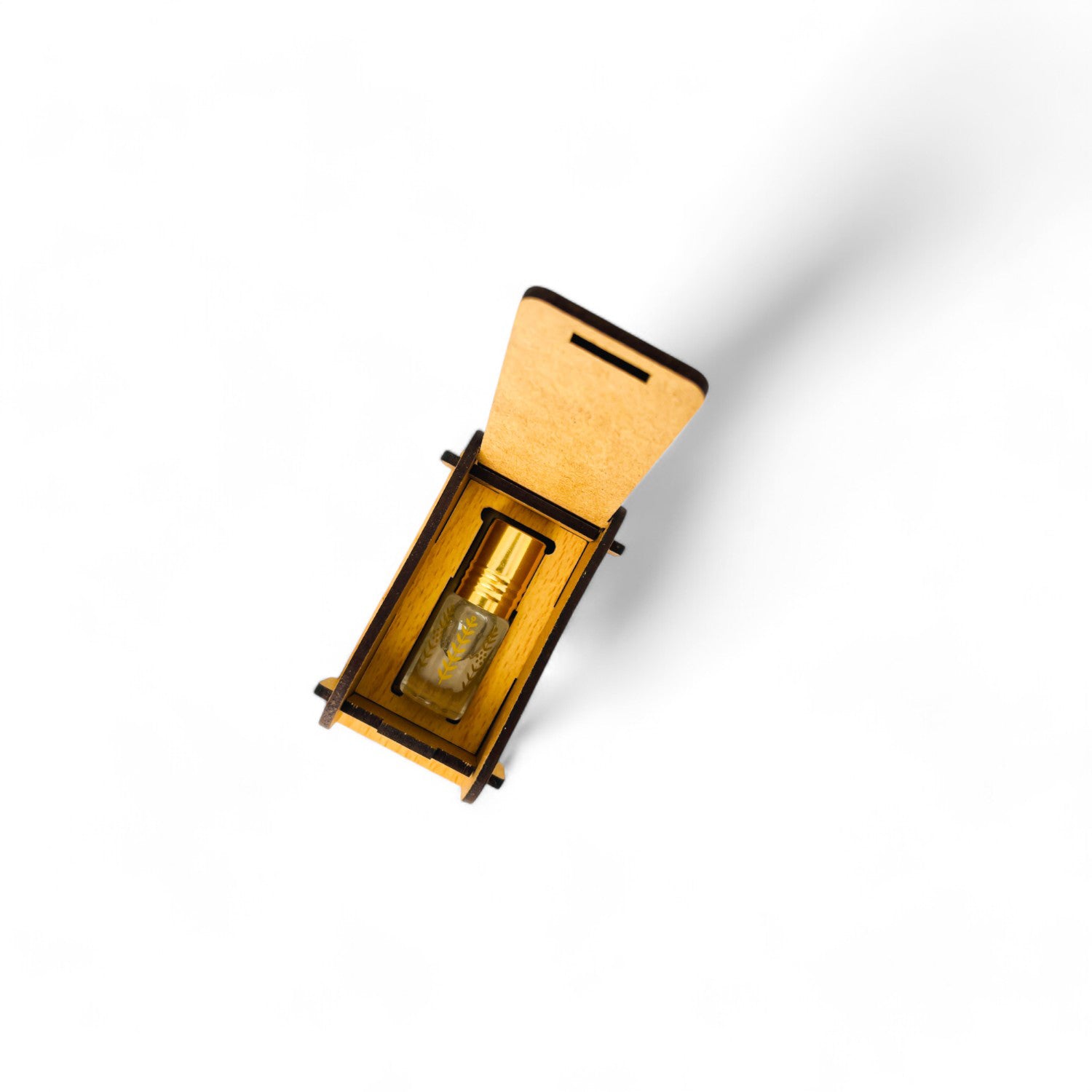 Musc Tahara roll-on 3 mL – parfum intime doux et subtil à base de musc blanc.