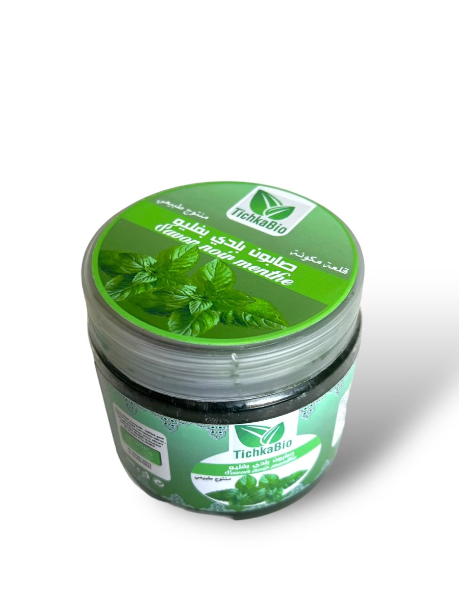Savon Noir à la Menthe Pouliot – Soin exfoliant rafraîchissant