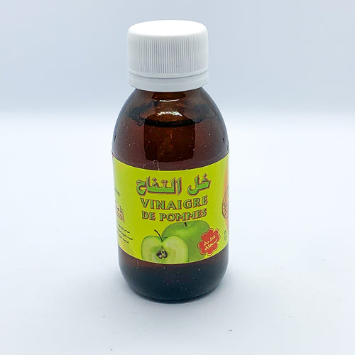 Bouteille de vinaigre de pomme naturel non filtré et artisanal
